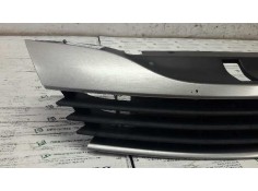 Recambio de rejilla delantera central para renault laguna ii (bg0) authentique referencia OEM IAM    2