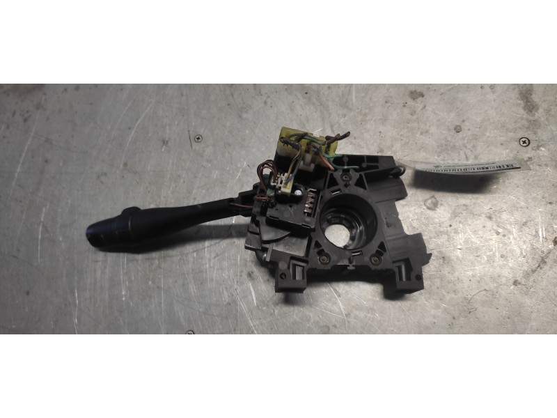 Recambio de mando limpia para nissan primera berlina (p11) family referencia OEM IAM 36929E  