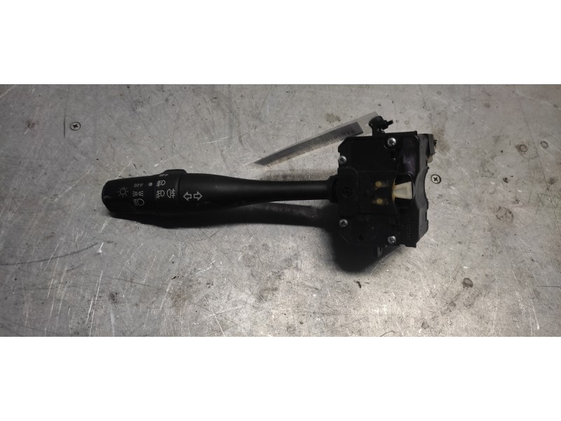 Recambio de mando intermitentes para nissan primera berlina (p11) family referencia OEM IAM 36852B  