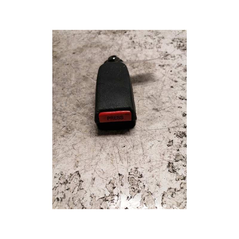 Recambio de enganche de cinturon izquierdo para honda hr-v (gh) vtec top 4wd (5-ptas.) referencia OEM IAM   