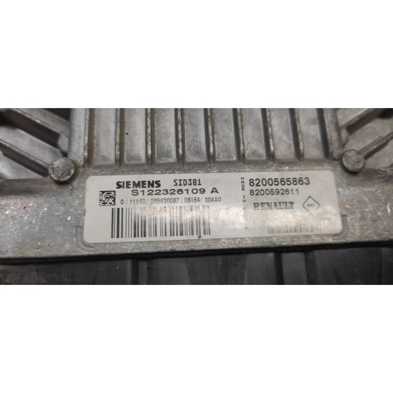 Recambio de centralita motor uce para renault scenic ii 1.5 dci diesel referencia OEM IAM 8200565863 8200592611 