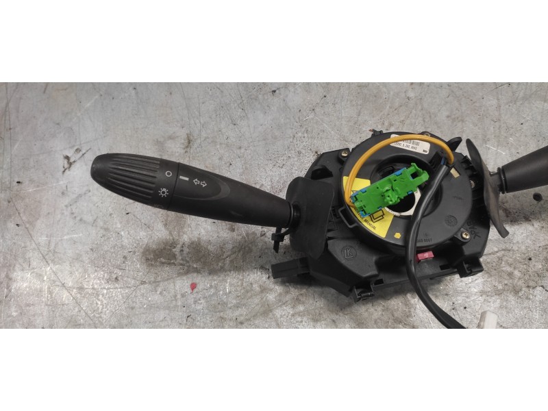 Recambio de mando multifuncion para fiat punto berlina (188) 1.9 d (i) referencia OEM IAM B822  