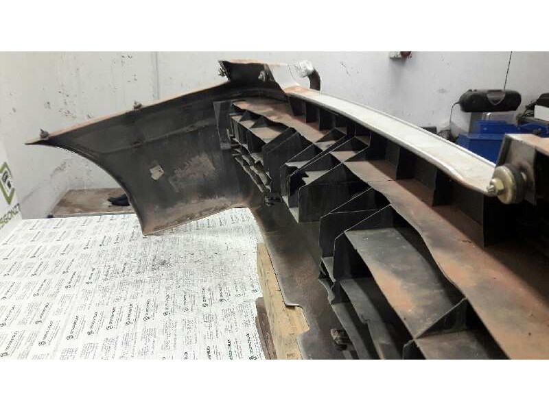 Recambio de paragolpes trasero para peugeot 406 berlina (s1/s2) srdt referencia OEM IAM   