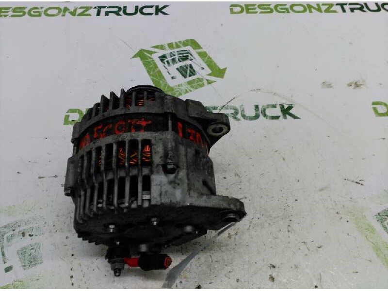 Recambio de alternador para renault trucks mascott 130 dxi referencia OEM IAM 23100DB00A  