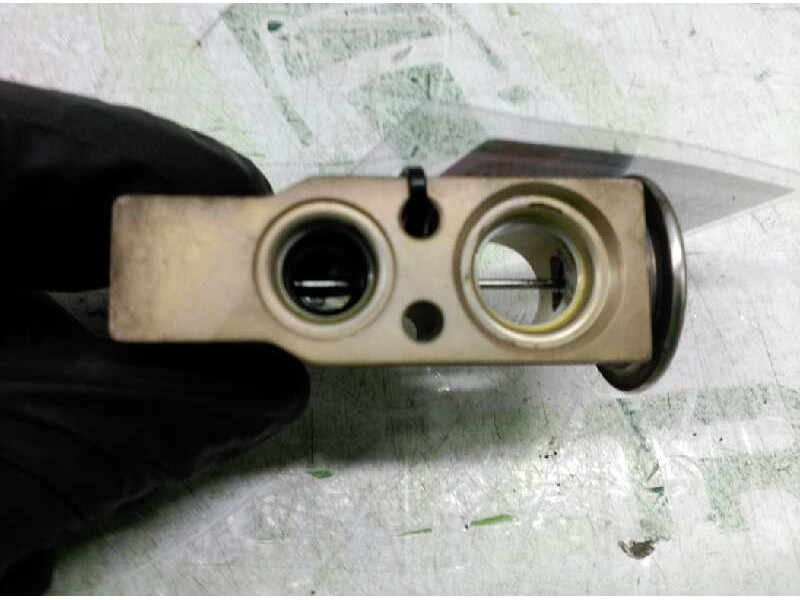 Recambio de valvula expansion para renault kangoo (f/kc0) alize referencia OEM IAM 7701206357 662424M 