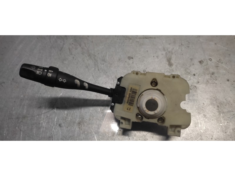Recambio de mando intermitentes para nissan micra (k11) básico (k11) referencia OEM IAM 36828A  