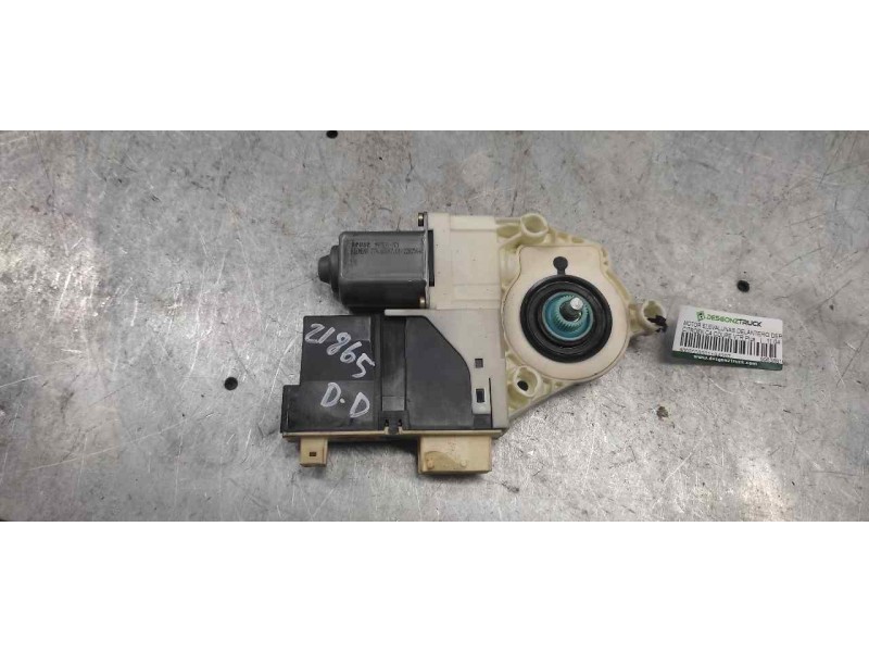 Recambio de motor elevalunas delantero derecho para citroën c4 coupe vtr plus referencia OEM IAM 996388101  