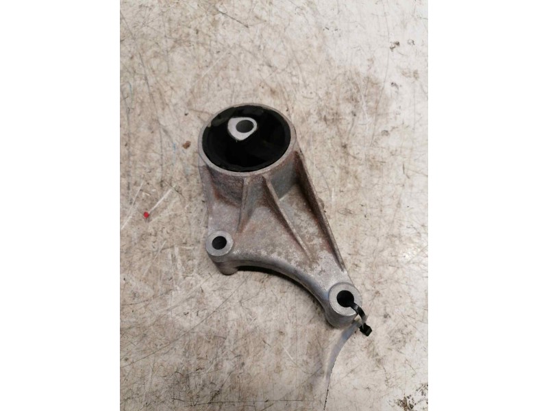Recambio de soporte motor derecho para opel astra gtc cosmo referencia OEM IAM V05456  