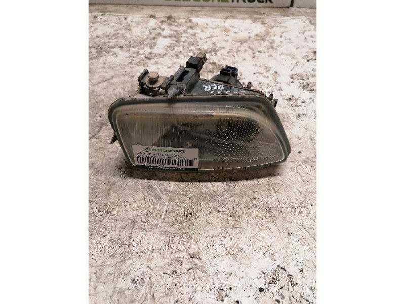 Recambio de faro antiniebla derecho para citroën saxo 1.4 vsx referencia OEM IAM   2 PINS