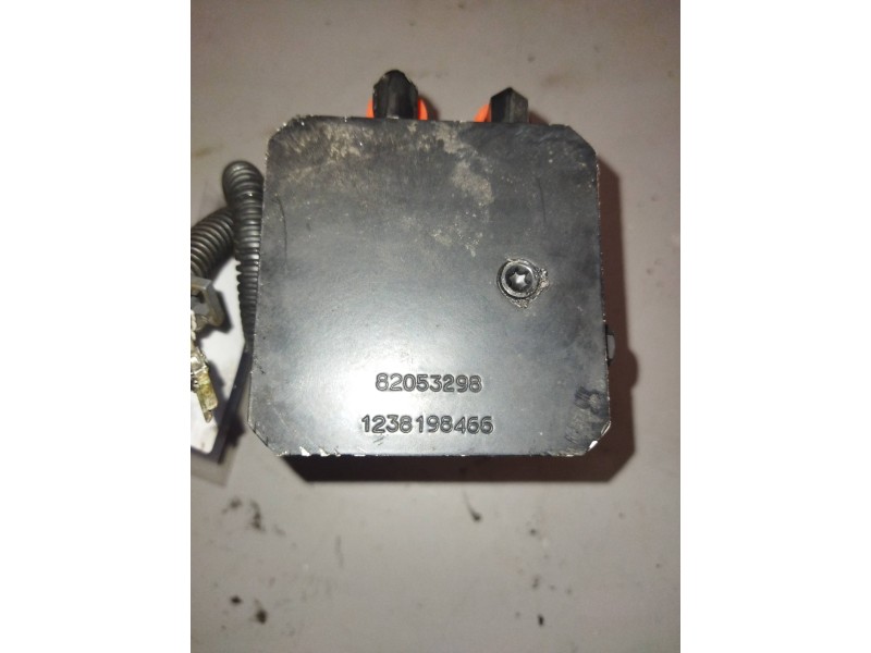 Recambio de bomba elevacion cabina para renault magnum ab 2005 12.8 diesel referencia OEM IAM 82053298 1238198466 