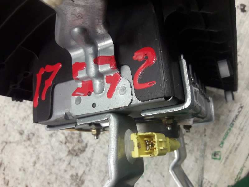 Recambio de airbag delantero derecho para opel agila básico referencia OEM IAM CG041345041 7391084E00 E4BC3042048