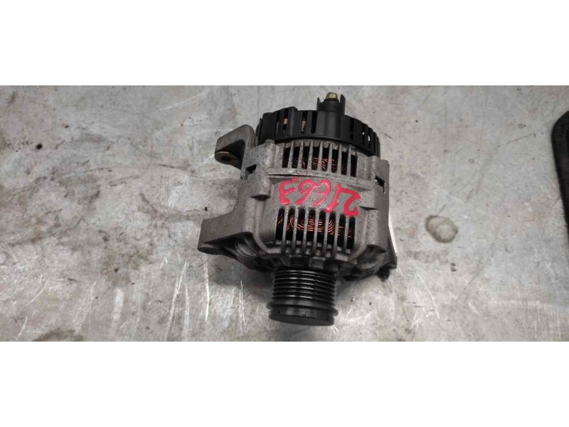 Recambio de alternador para renault laguna (b56) 1.9 dti rt referencia OEM IAM 7700106501 2541976D A13VI207