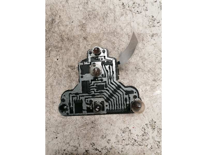 Recambio de portalamparas para volkswagen golf iii berlina (1h1) gl referencia OEM IAM 1H6945257  