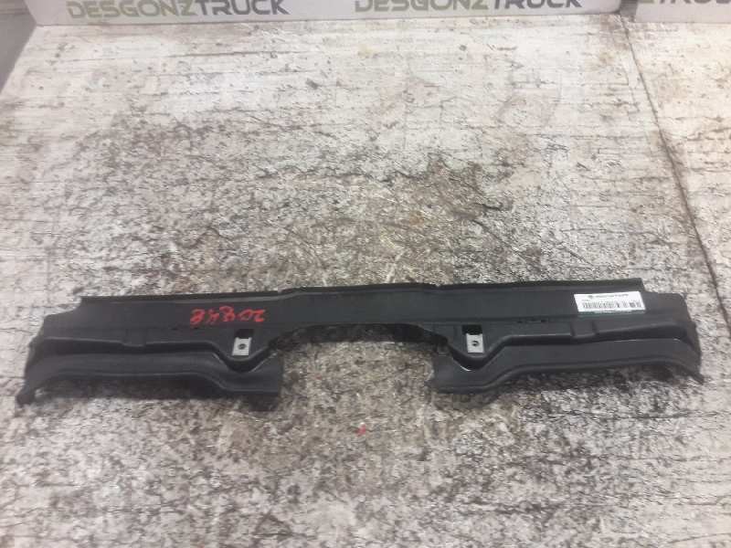 Recambio de tapa para bmw serie 7 (e65/e66) 730d referencia OEM IAM 51717011217 10519311 