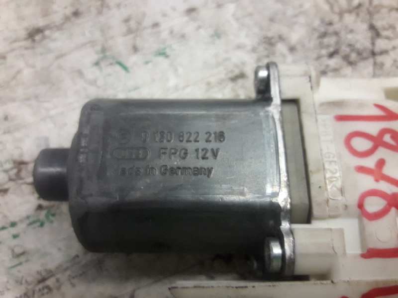 Recambio de motor elevalunas delantero derecho para ford focus lim. (cb4) titanium referencia OEM IAM 0130822216 4M5T14553 