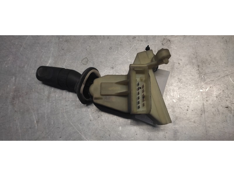 Recambio de mando limpia para ford mondeo berlina (gd) ghia referencia OEM IAM 93BG17K478  