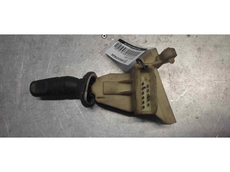 Recambio de mando limpia para ford mondeo berlina (gd) ghia referencia OEM IAM 93BG17K478  