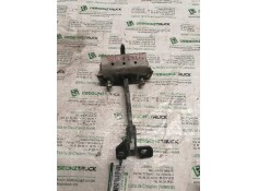 Recambio de retenedor puerta para ford transit combi ´06 ft 330 mediano referencia OEM IAM YC15V44101AH PUERTA CARGA IZQUIERDA 