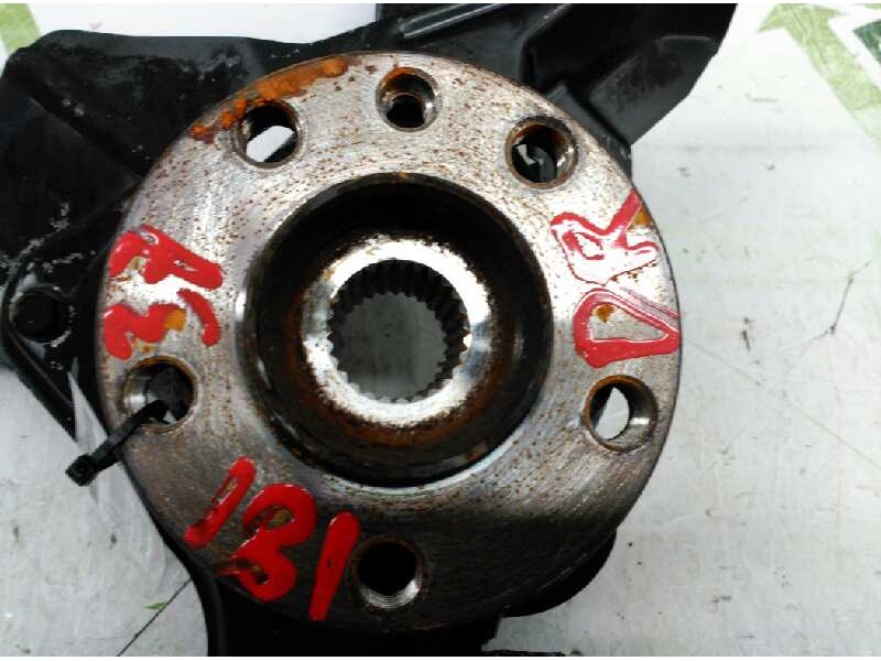 Recambio de mangueta delantera derecha para peugeot expert kombi confort acristaldo (5 asientos) referencia OEM IAM 364734  