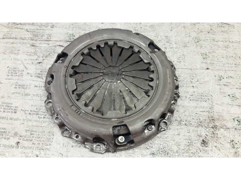 Recambio de kit embrague para peugeot 207 confort referencia OEM IAM   