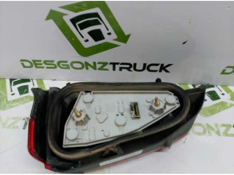 Recambio de piloto trasero izquierdo para peugeot 106 (s1) kid referencia OEM IAM   