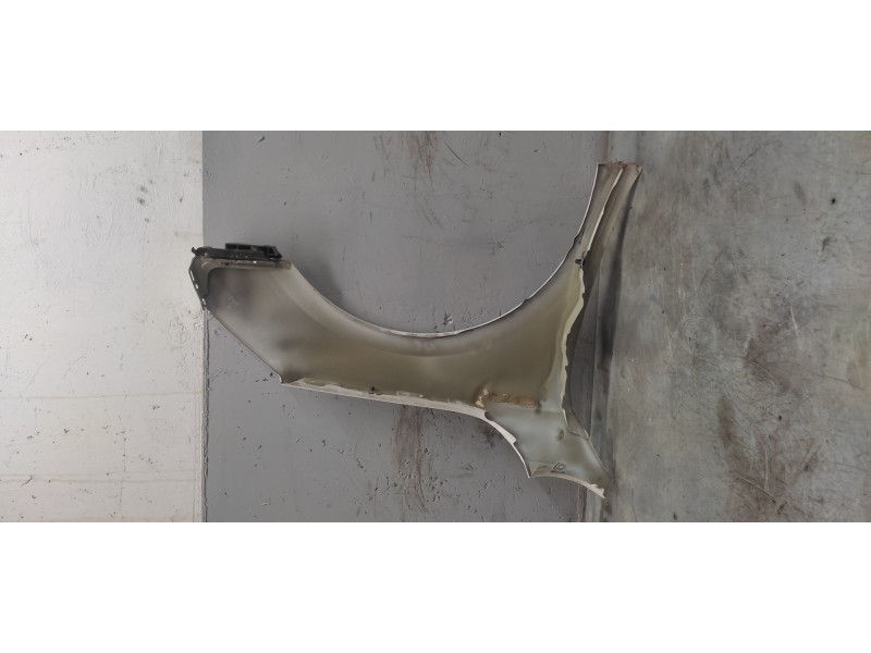 Recambio de aleta delantera izquierda para peugeot 508 allure hybrid4 referencia OEM IAM   