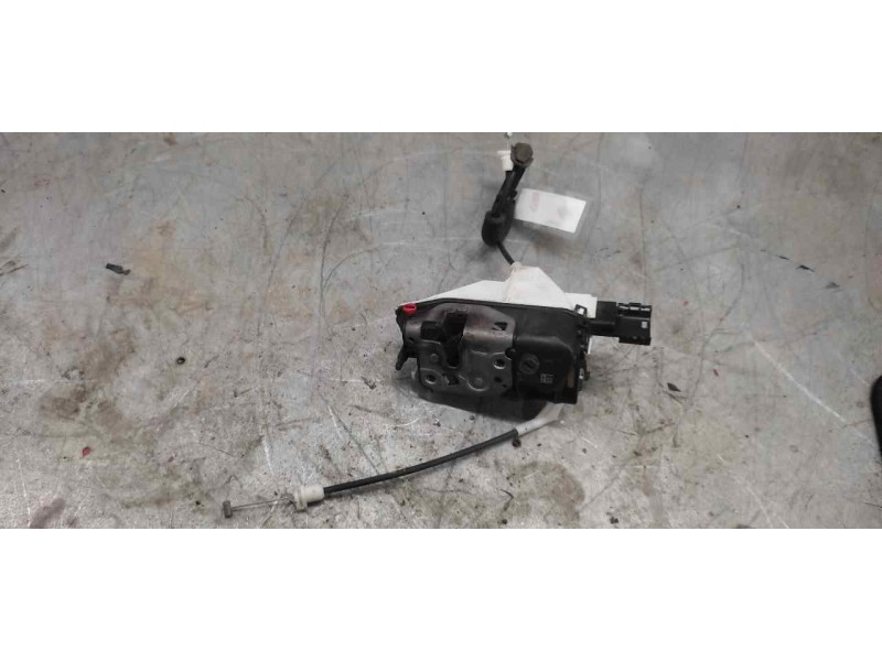 Recambio de cerradura puerta delantera derecha para citroën c3 referencia OEM IAM   6 PINS