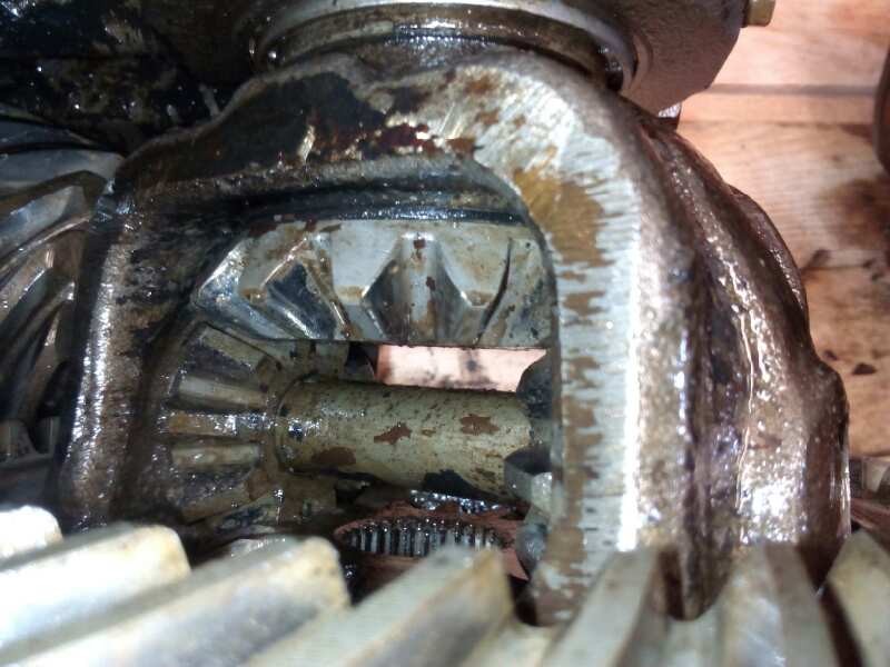 Recambio de grupo para nissan trucks cabstar e 110.35 referencia OEM IAM 37:10  