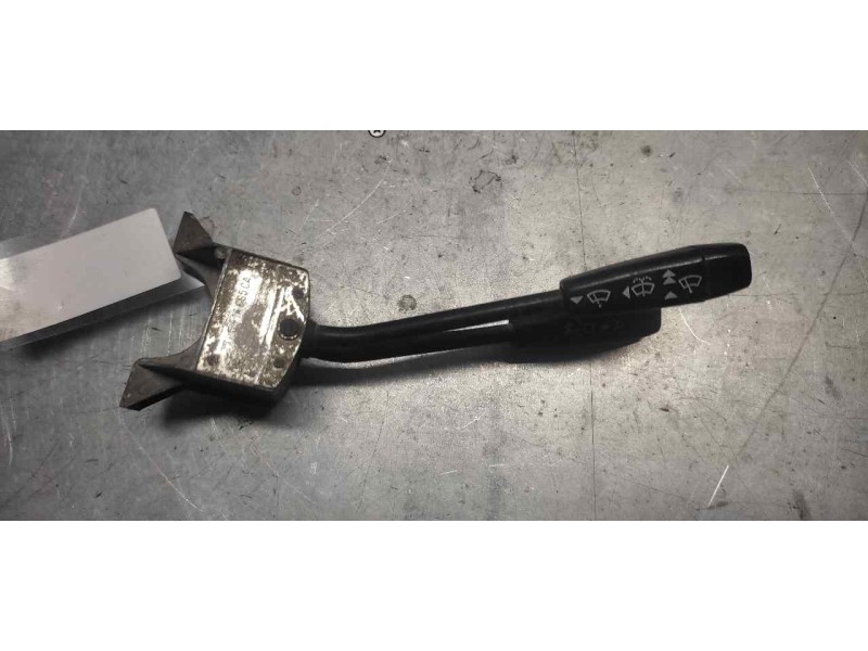 Recambio de mando multifuncion para ford fiesta berl./express festival / cl referencia OEM IAM 77FG11K665CA  