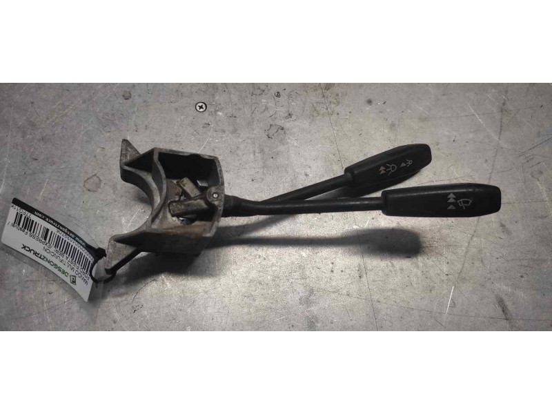 Recambio de mando multifuncion para ford fiesta berl./express festival / cl referencia OEM IAM 77FG11K665CA  