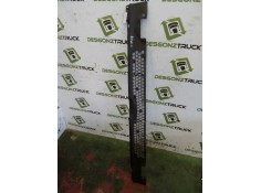 Recambio de rejilla delantera central para scania serie 4 (p/r 144 l) fsa 530 (4x2) e2 corto cr 13 / 14 b referencia OEM IAM   