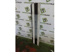 Recambio de rejilla delantera central para scania serie 4 (p/r 144 l) fsa 530 (4x2) e2 corto cr 13 / 14 b referencia OEM IAM    2