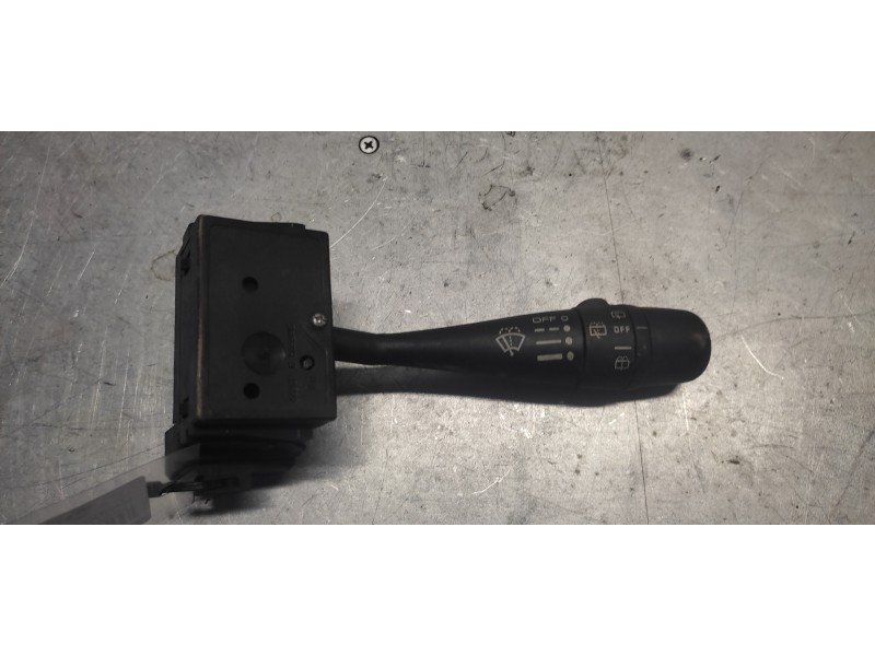 Recambio de mando limpia para nissan vanette cargo vanette cargo caja cerrada referencia OEM IAM   