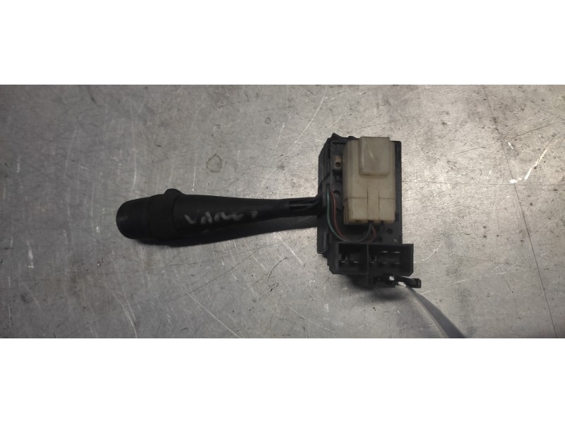 Recambio de mando limpia para nissan vanette cargo vanette cargo caja cerrada referencia OEM IAM   