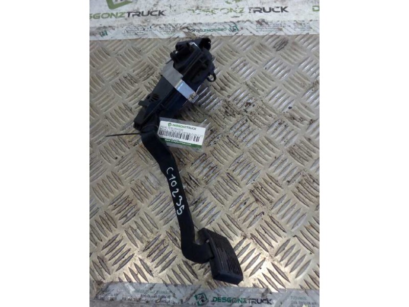 Recambio de pedal acelerador para renault premium distribution 7.2 diesel referencia OEM IAM   
