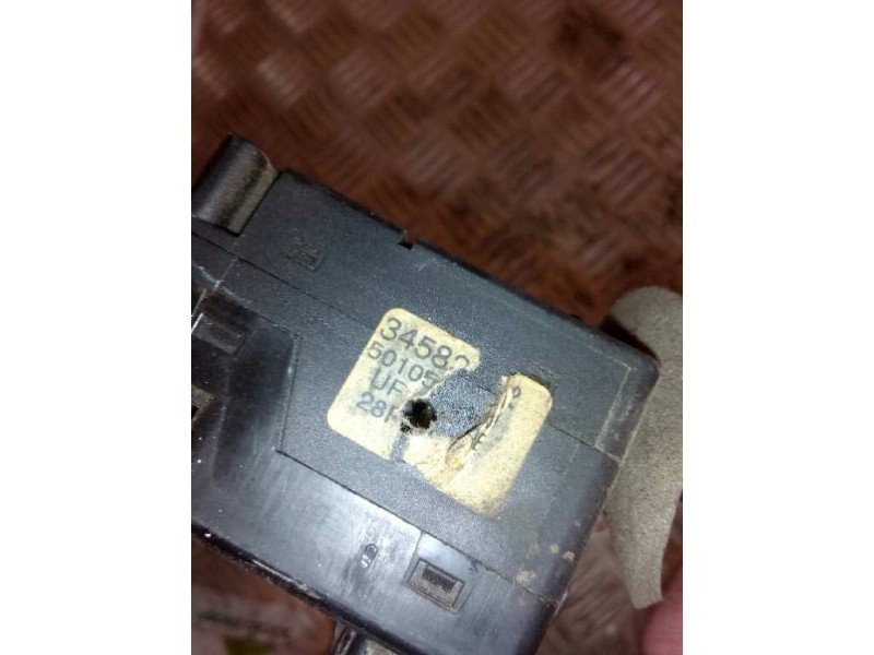 Recambio de mando intermitentes para renault premium route 2006 fas 4x2 larga distancia referencia OEM IAM   