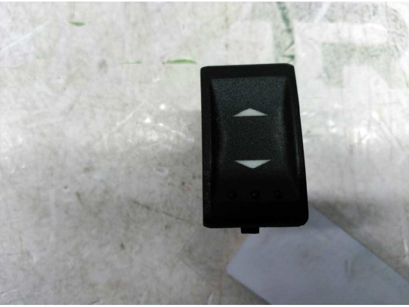 Recambio de mando elevalunas trasero izquierdo para ford mondeo berlina (ge) ghia referencia OEM IAM 1S7T14529AB  