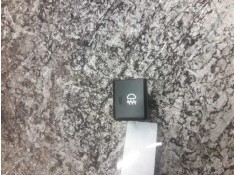 Recambio de boton antiniebla para kia carens 2.0 crdi ex monovolumen referencia OEM IAM  6 PINS 
