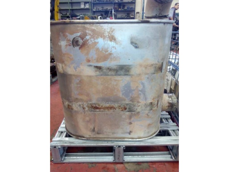Recambio de silenciador trasero para renault premium distribution 7.2 diesel referencia OEM IAM 5010317668  