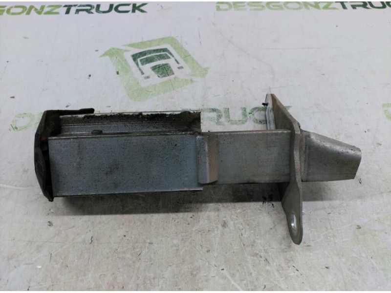 Recambio de soportes paragolpes para audi a4 berlina (b5) 1.9 tdi referencia OEM IAM  IZQUIERDO 