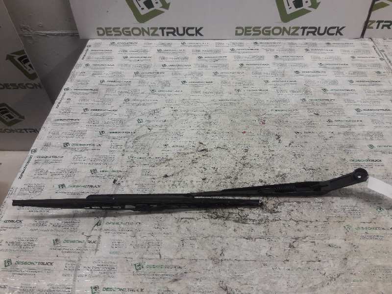 Recambio de brazo limpia delantero izquierdo para opel agila básico referencia OEM IAM   