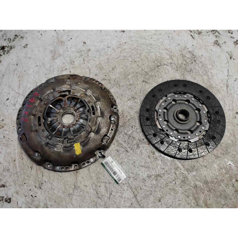 Recambio de kit embrague para toyota corolla verso (r1) 2,2 d-4d sport referencia OEM IAM 3125005120  