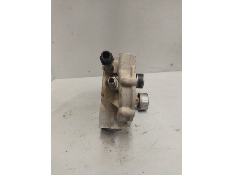 Recambio de bomba agua para man tgx 18.xxx fg / 4x2 bl xl referencia OEM IAM 51063305082 51063303059 ALOJAMIENTO BOMBA AGUA