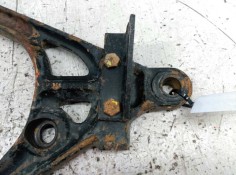 Recambio de brazo suspension inferior delantero izquierdo para mercedes-benz mb 100 d caja cerrada / combi combi i (bm 631.333/3 2