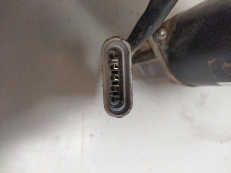 Recambio de motor limpia delantero para iveco stralis (ad/at) 7.8 diesel referencia OEM IAM 99439637  