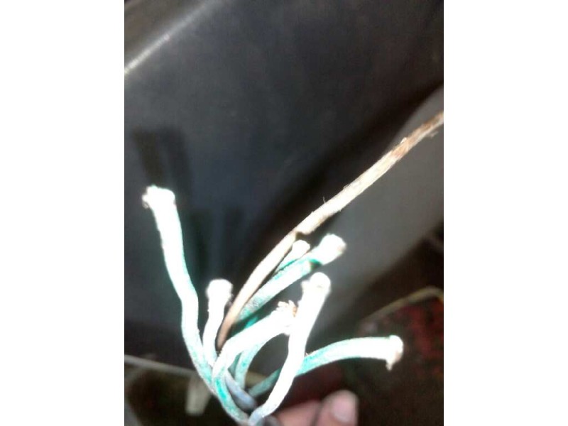 Recambio de puerta delantera derecha para iveco daily caja abierta / volquete referencia OEM IAM   