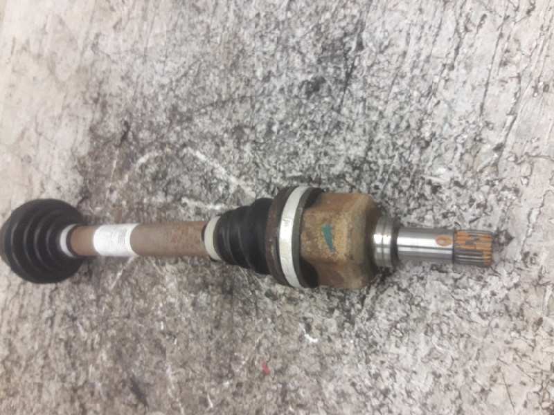 Recambio de transmision delantera izquierda para peugeot 207 xs pack referencia OEM IAM   
