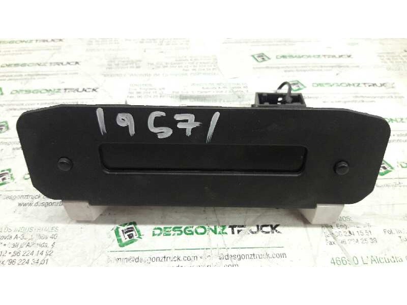 Recambio de pantalla multifuncion para peugeot 206 berlina x-line referencia OEM IAM 9647409777  
