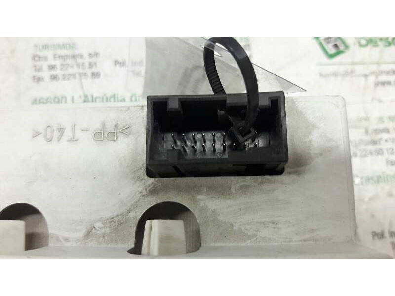 Recambio de pantalla multifuncion para peugeot 206 berlina x-line referencia OEM IAM 9647409777  