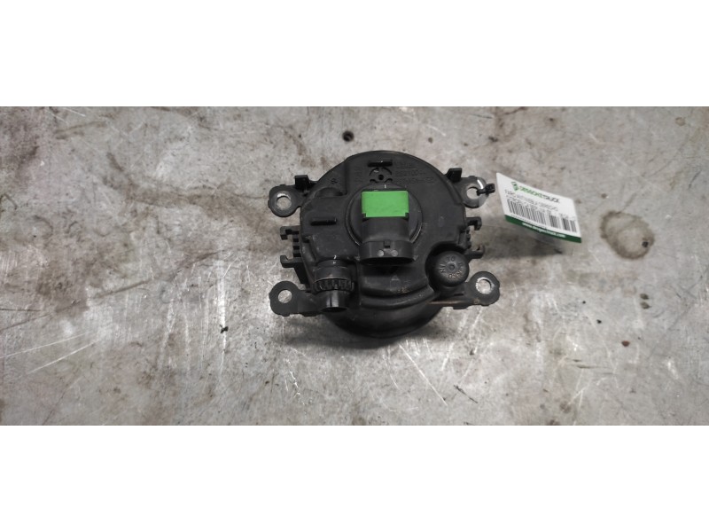 Recambio de faro antiniebla derecho para citroën c4 berlina sx referencia OEM IAM   2 PINS